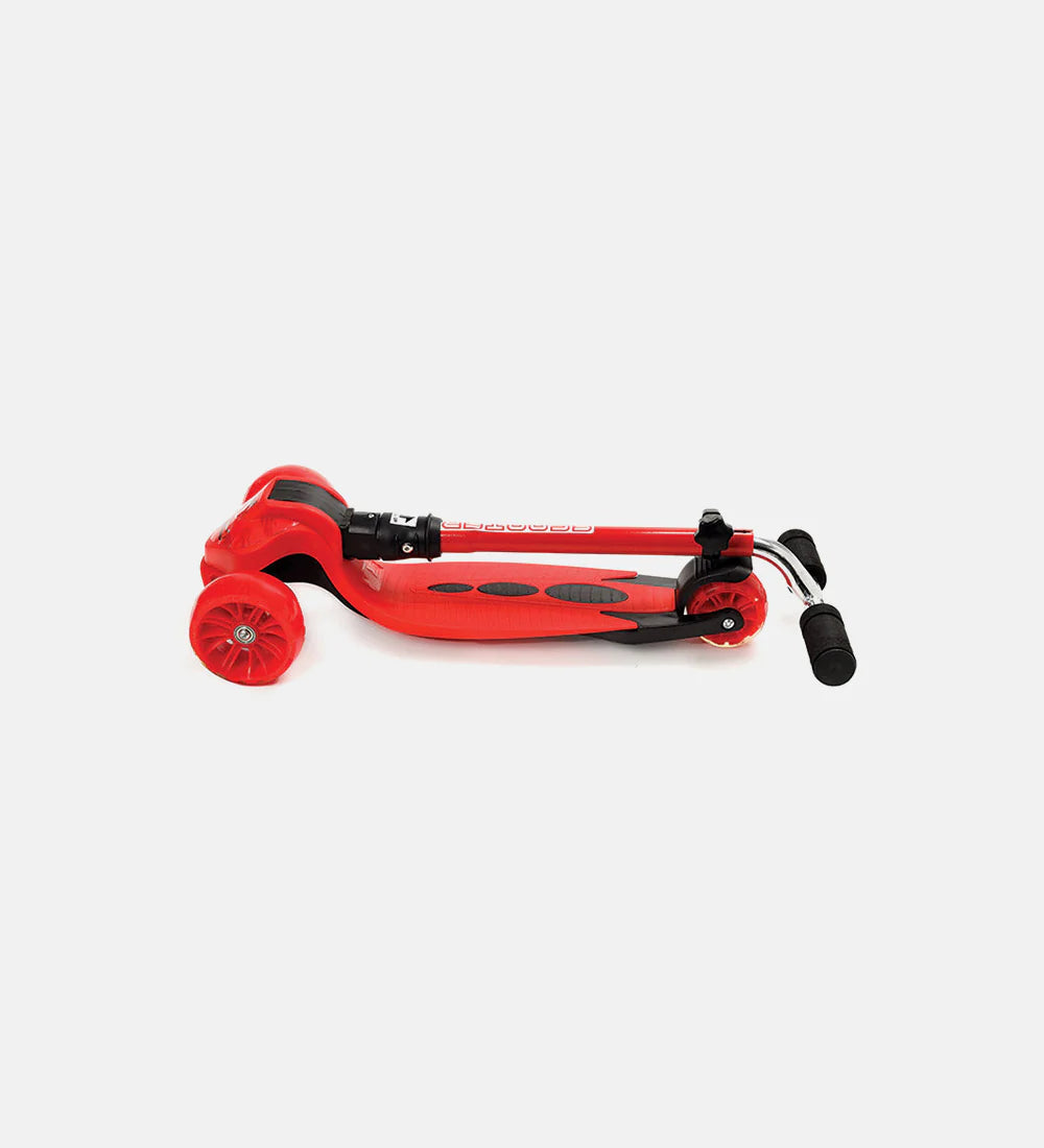 Tricycle foldable scooter